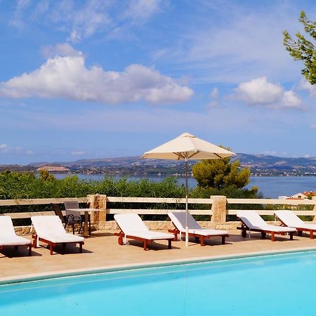Belvista Luxury Apartments Αργοστόλι Εξωτερικό φωτογραφία