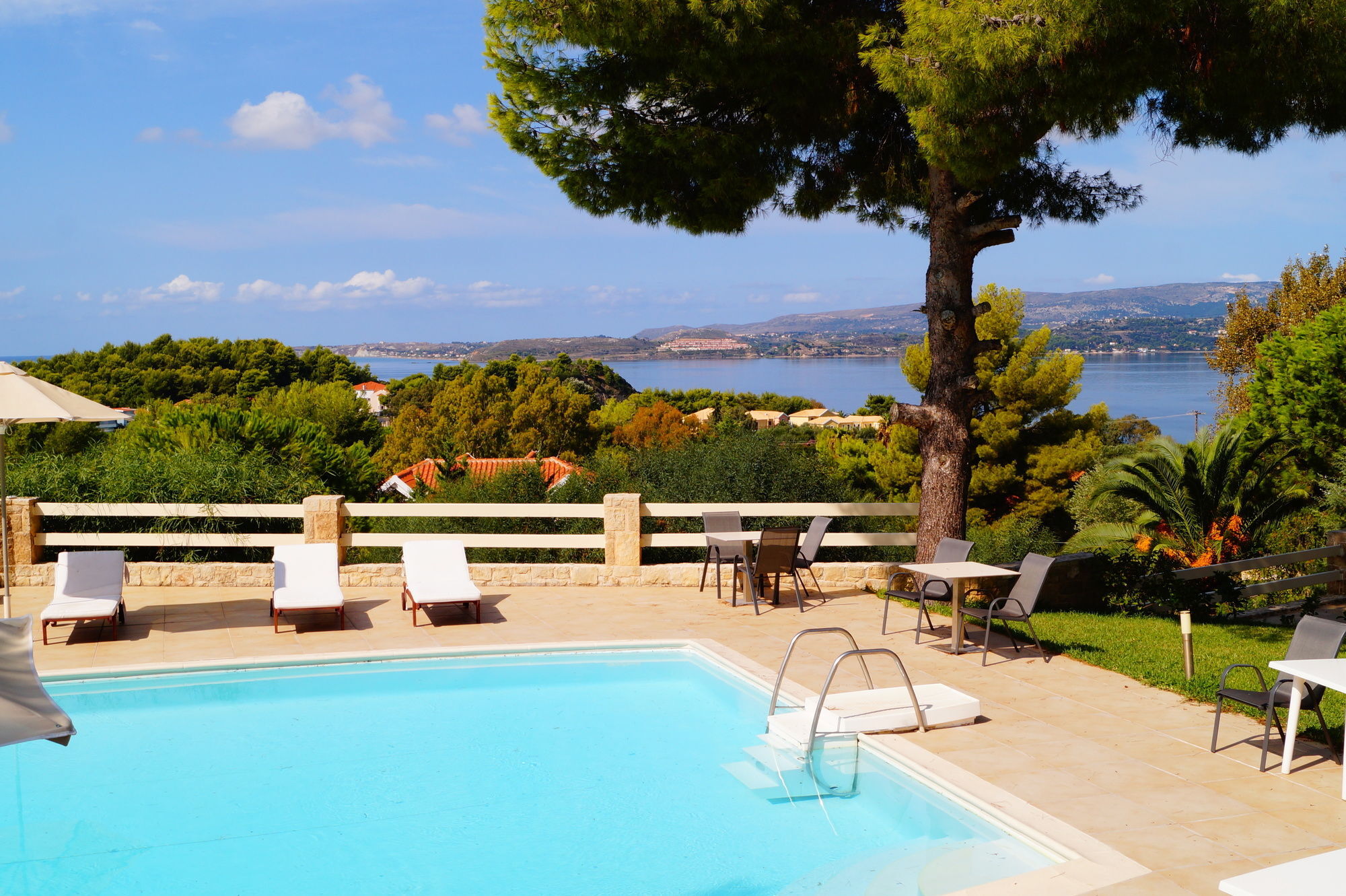Belvista Luxury Apartments Αργοστόλι Εξωτερικό φωτογραφία